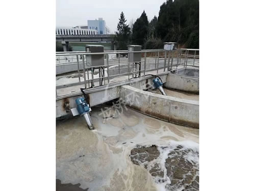 螺旋曝气机螺旋曝气机用于河道黑臭水体治理螺旋曝气机用于四川城市污水项目